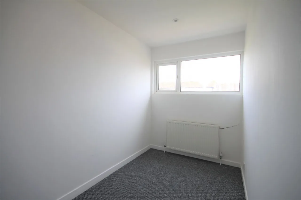 Stonyfield, Bootle, L30, photo 12