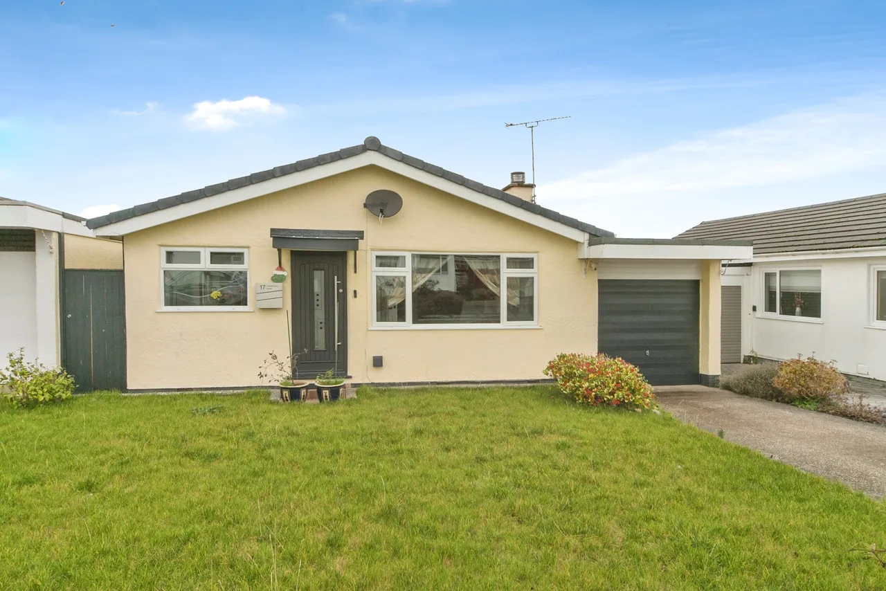 Canterbury Lane, Rhos On Sea, LL28, photo 4
