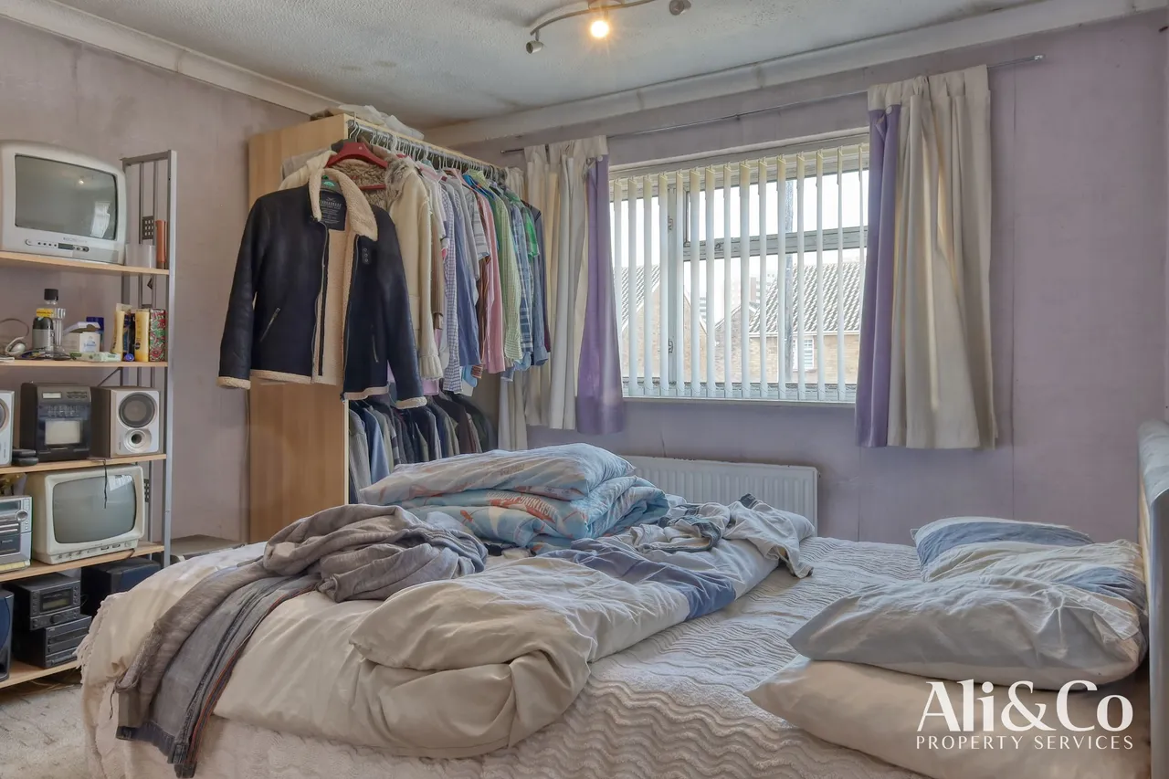 Wickham Road, Grays, Essex, RM16 4TU, photo 10