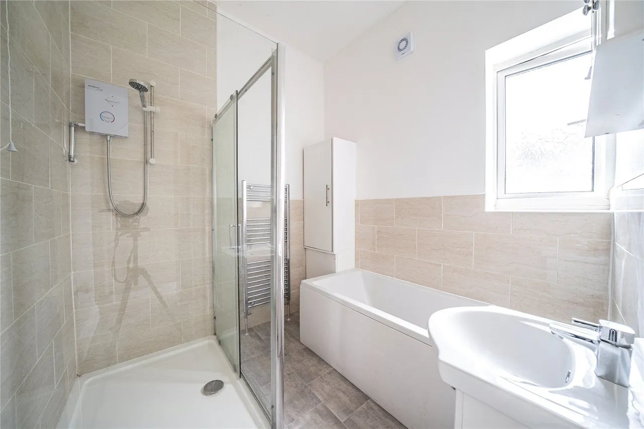 Helena Street, Kippax, LS25, photo 4