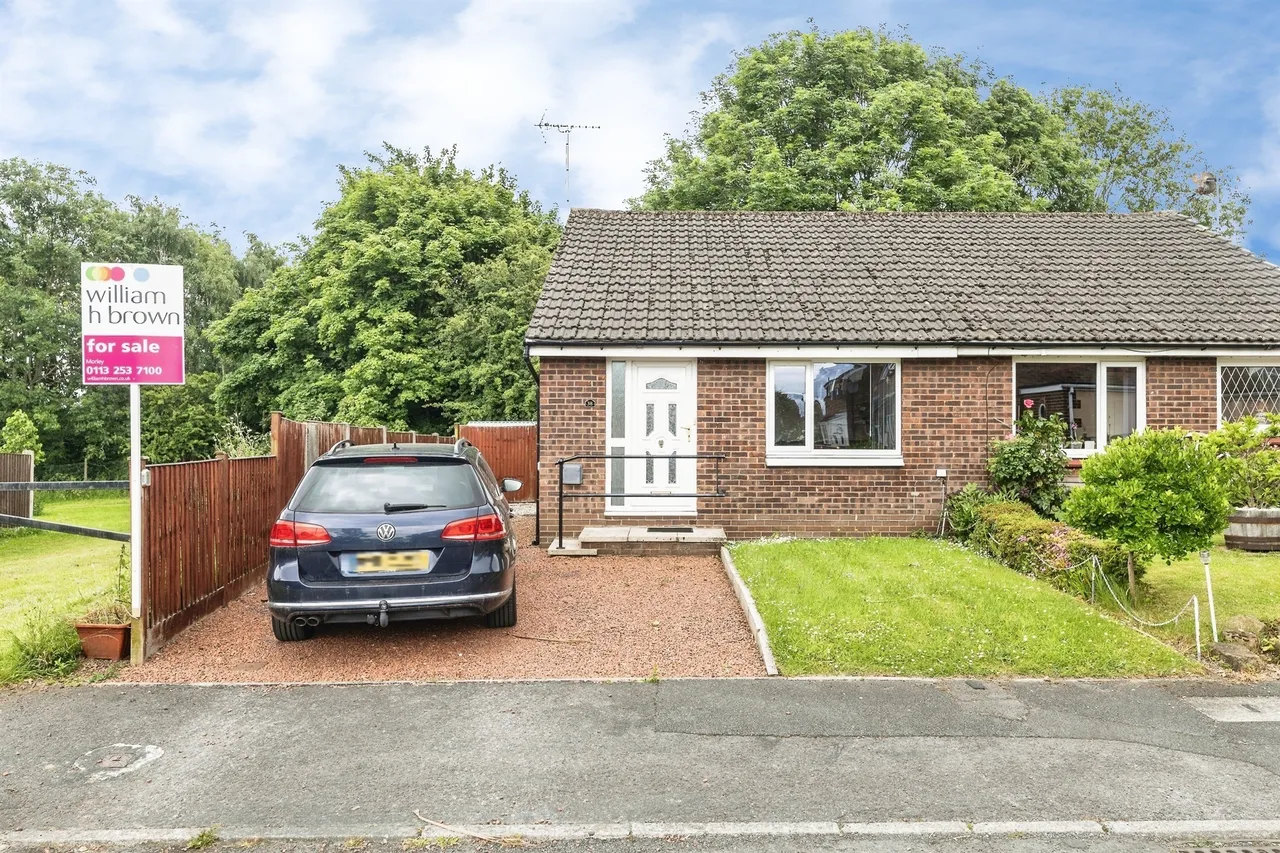 Grange Fields Road, Leeds, LS10, photo 13