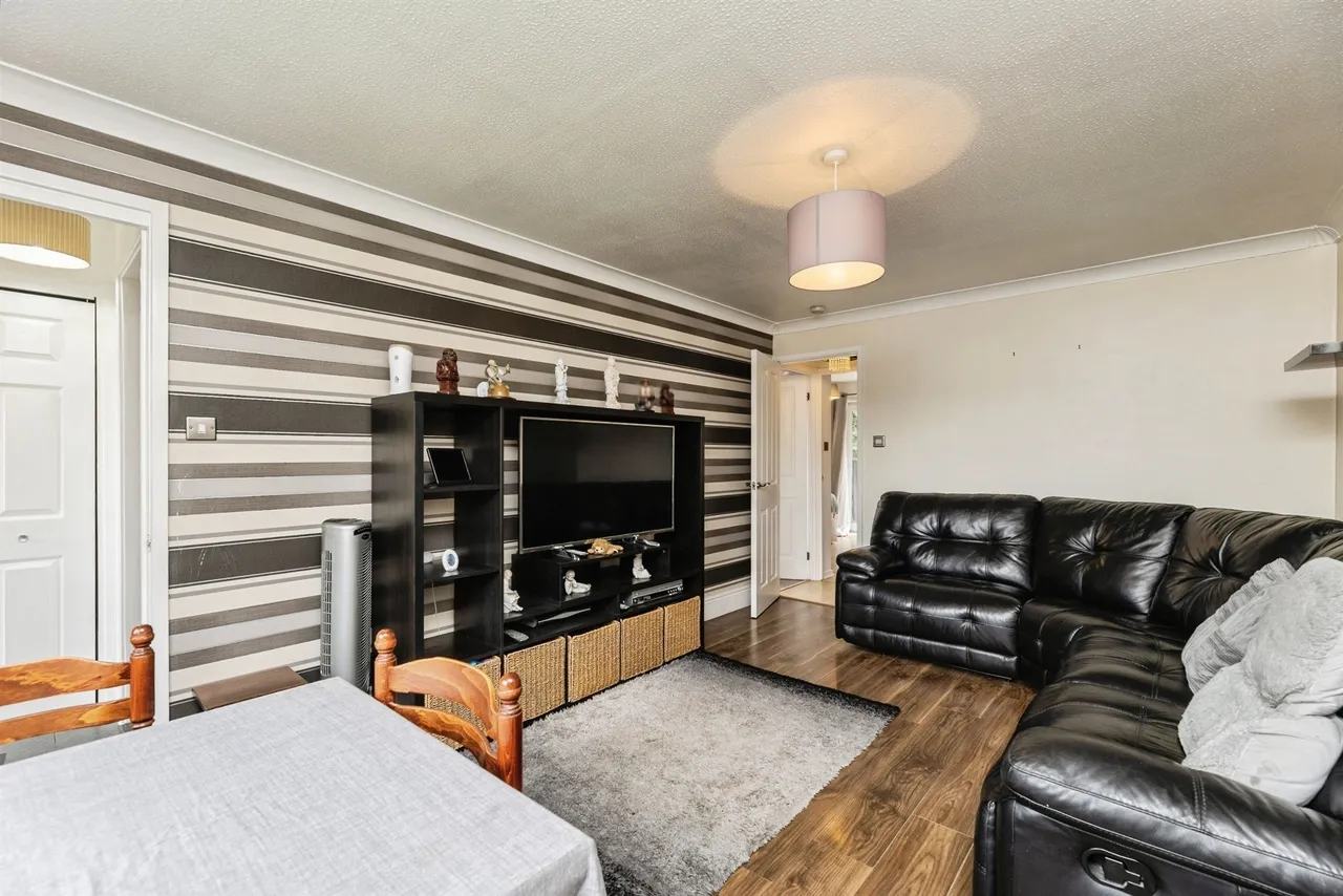 Grange Fields Road, Leeds, LS10, photo 5