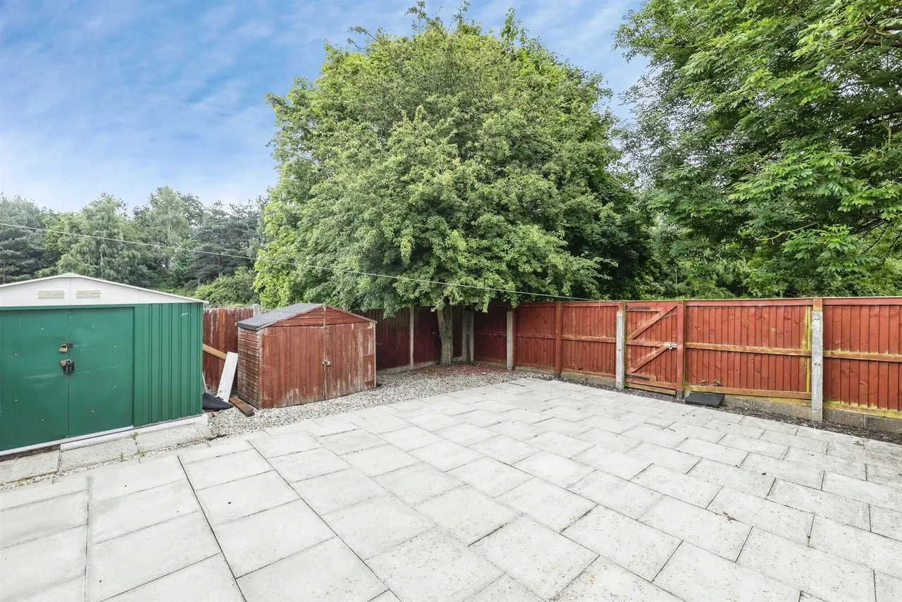Grange Fields Road, Leeds, LS10, photo 12