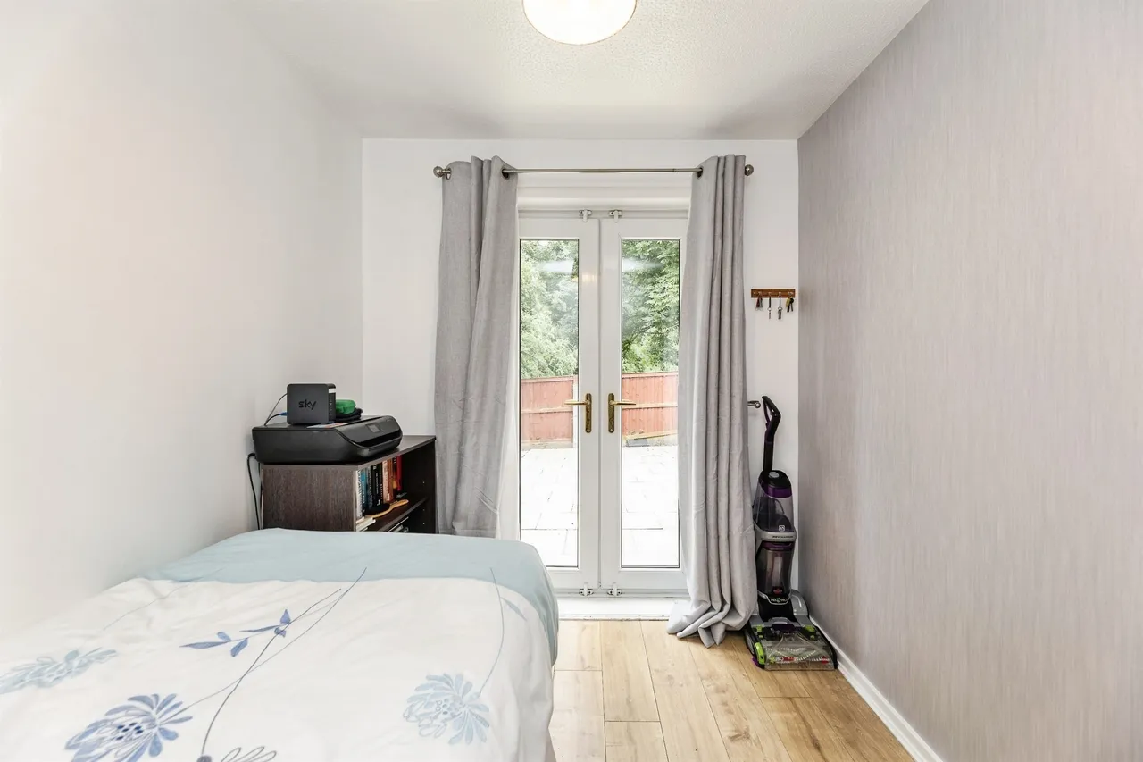 Grange Fields Road, Leeds, LS10, photo 10