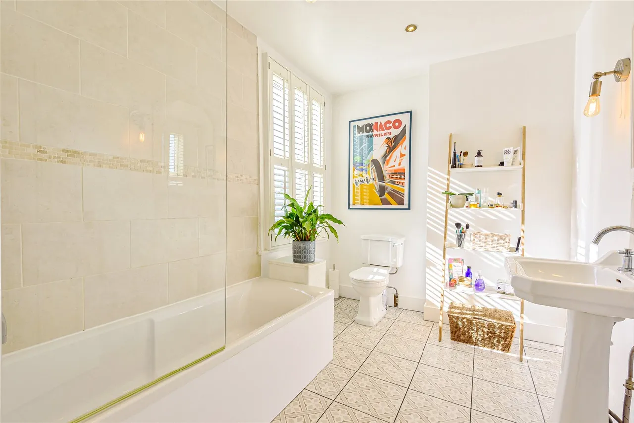 Oldfield Road, Hampton, London, TW12 2AJ, photo 10