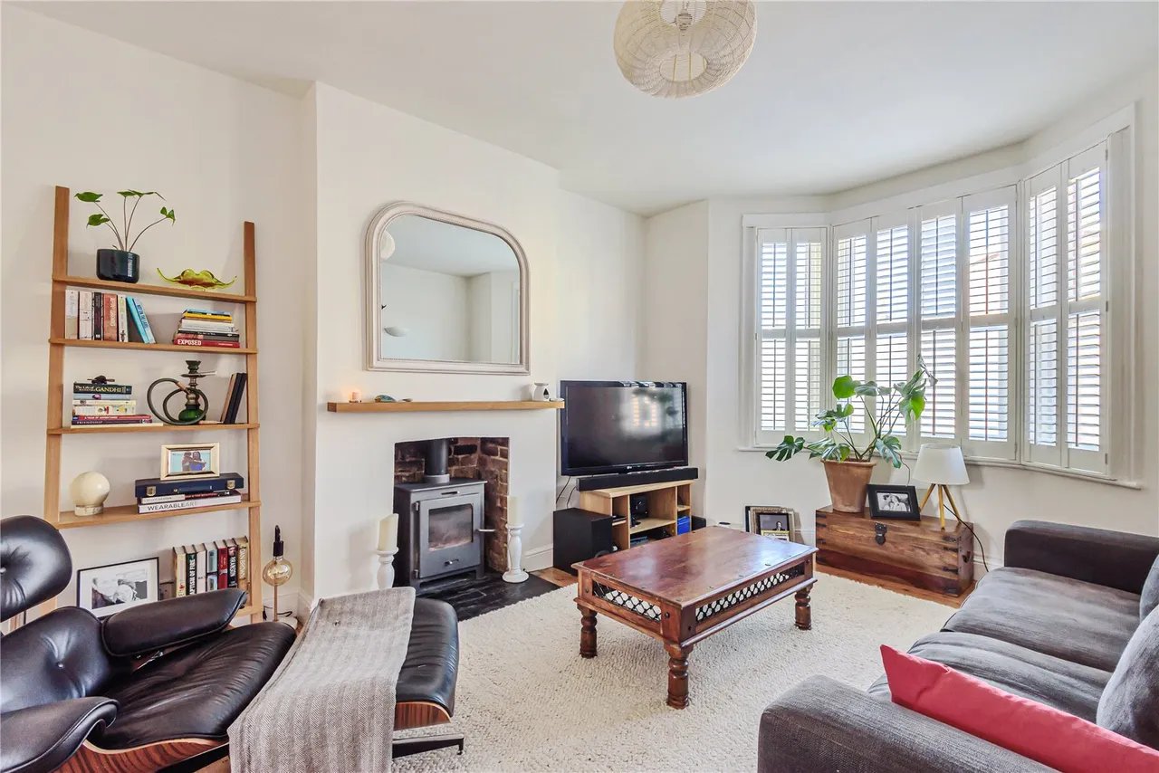 Oldfield Road, Hampton, London, TW12 2AJ, photo 2