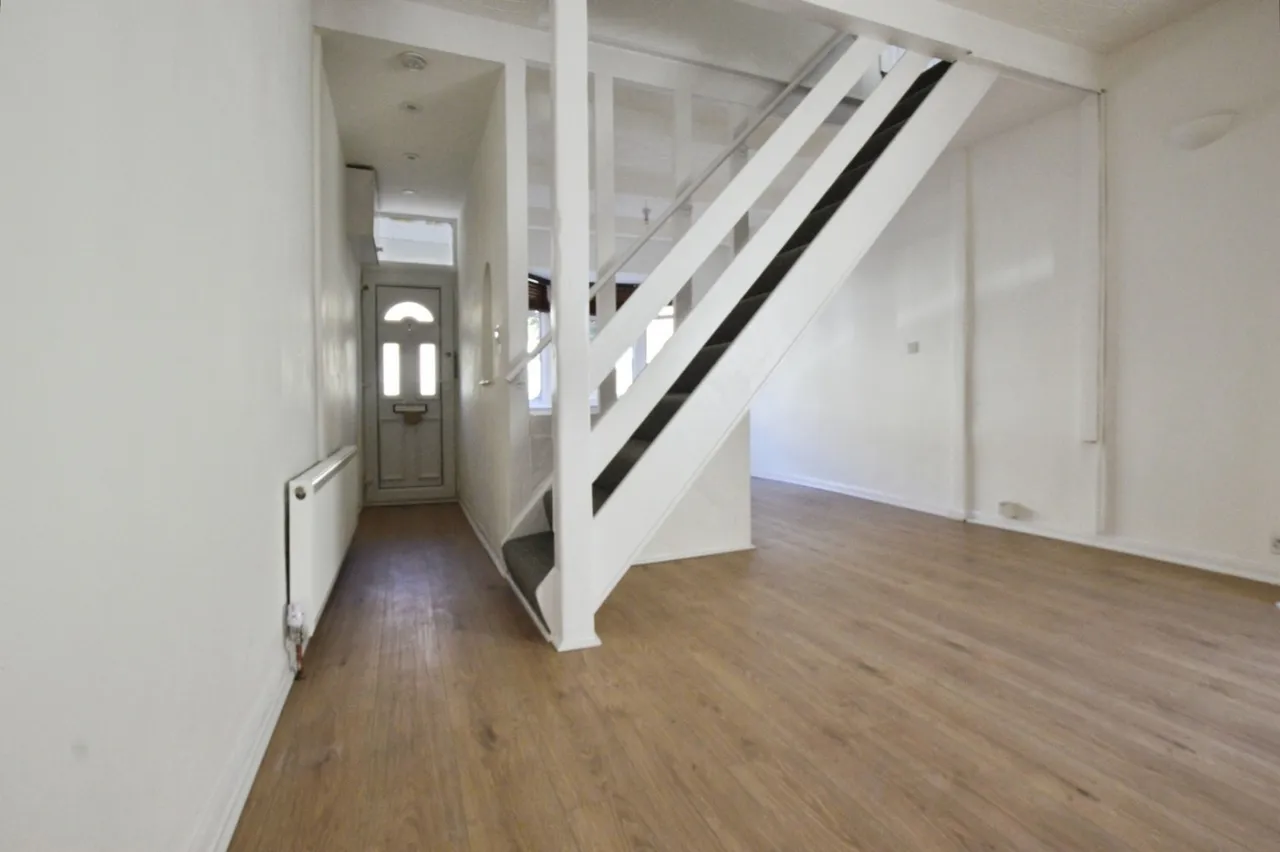 Hollybush Street, London, E13, photo 11