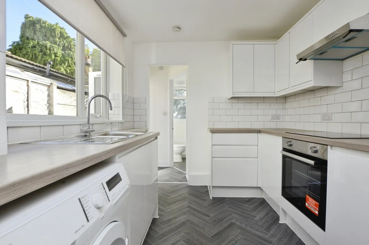 Hollybush Street, London, E13, photo 5