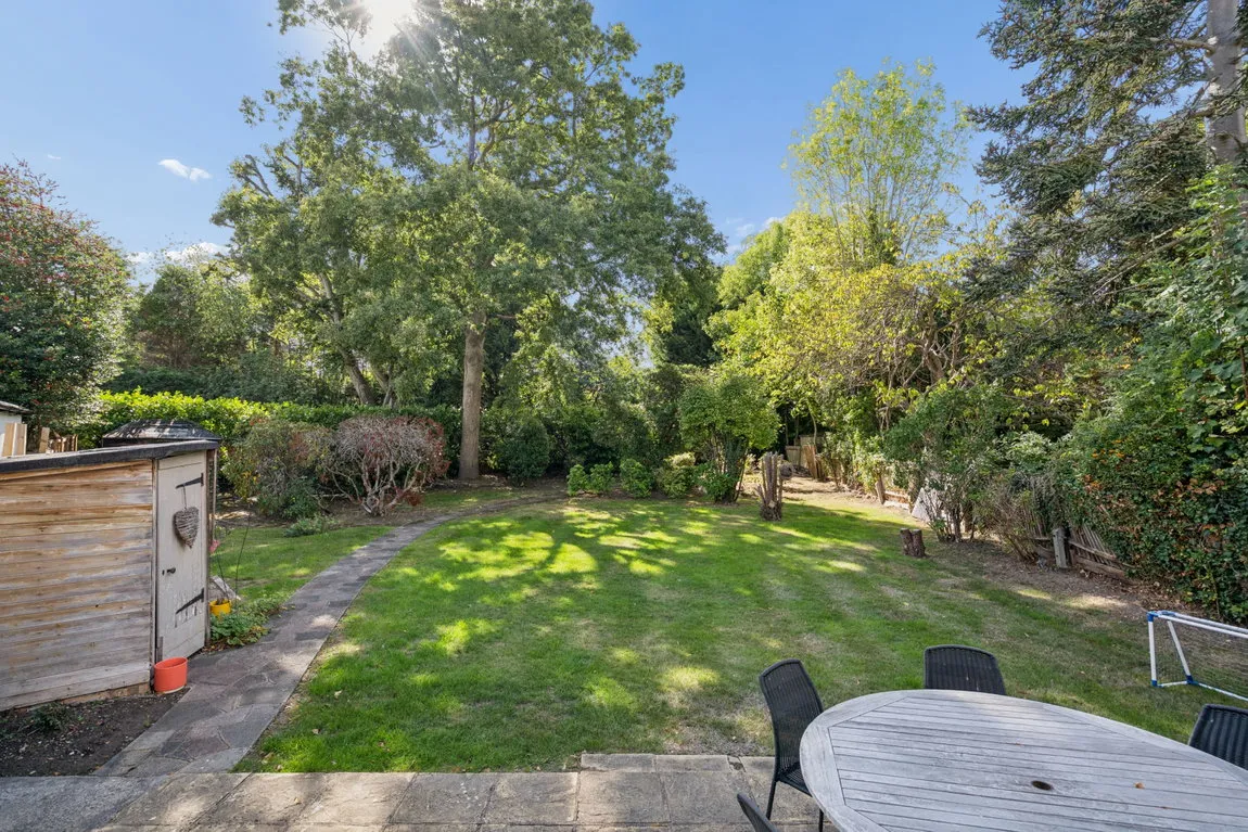 Barrow Point Avenue, Pinner, HA5, photo 13