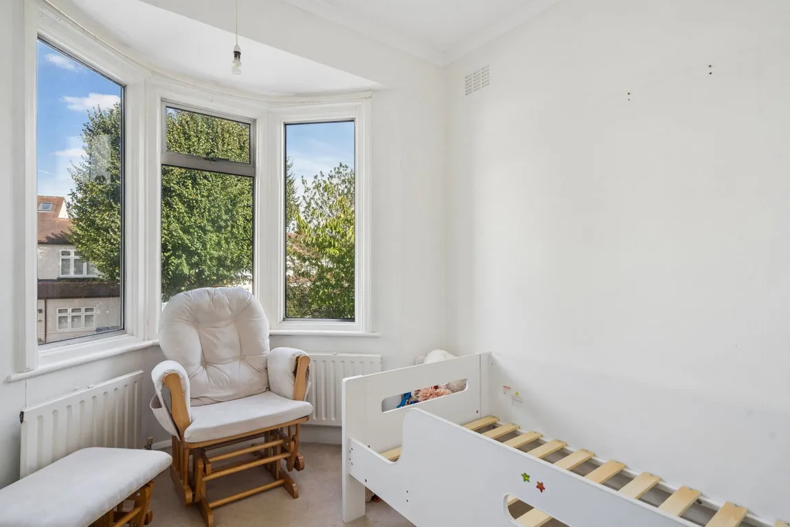 Barrow Point Avenue, Pinner, HA5, photo 12