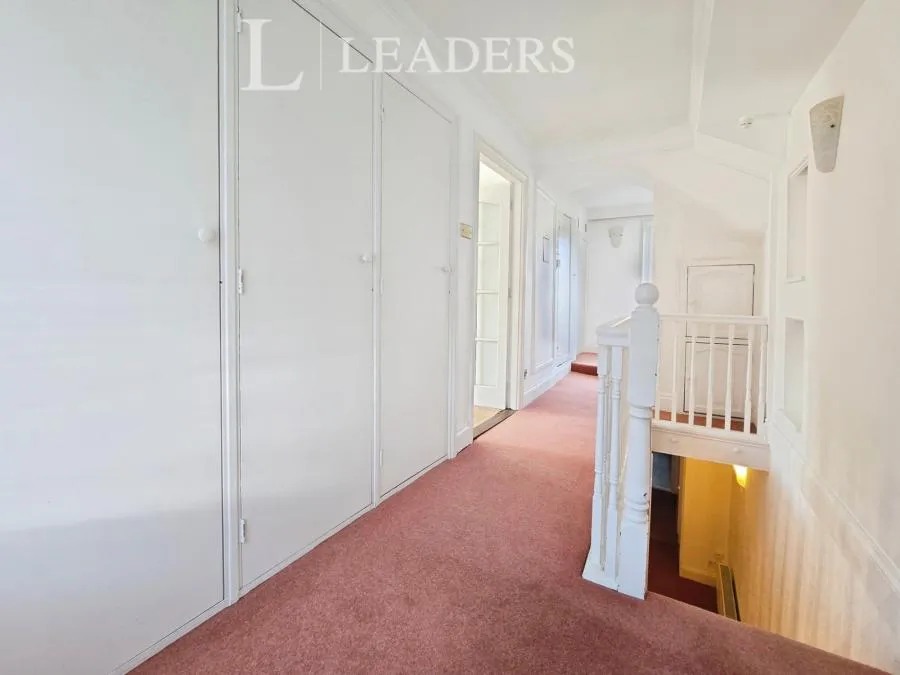 Lombard Street, Portsmouth, PO1, photo 16