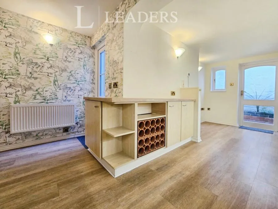 Lombard Street, Portsmouth, PO1, photo 14