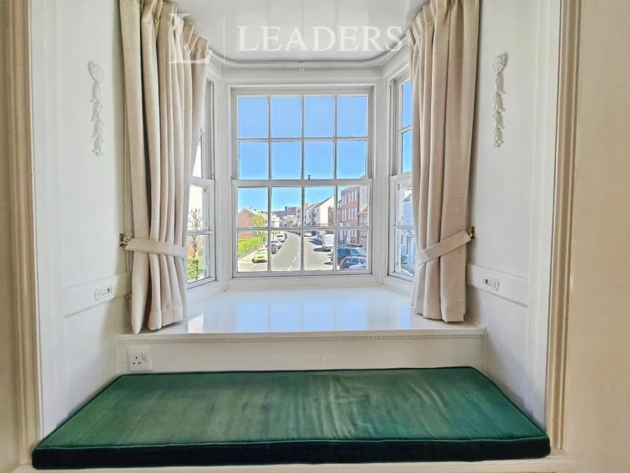 Lombard Street, Portsmouth, PO1, photo 22