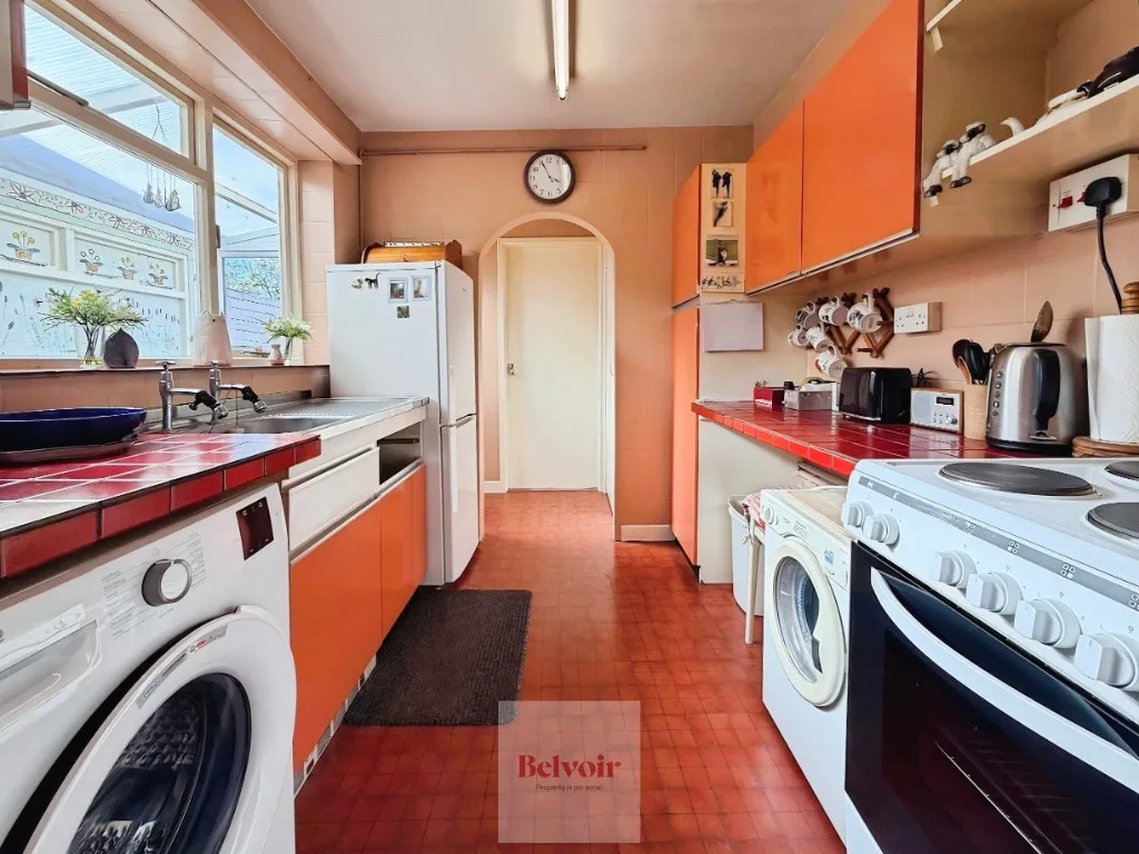 High Street, Honeybourne, WR11, photo 5