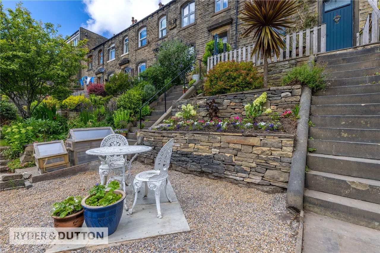 West End Road, Golcar, HD7, photo 16