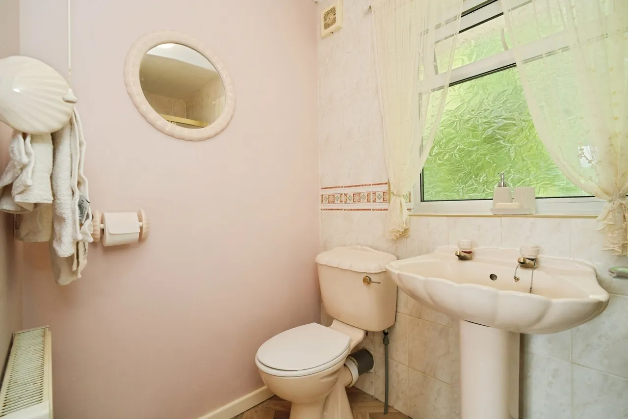 Riverside Drive, Radcliffe, Manchester, Greater Manchester, M26, photo 11