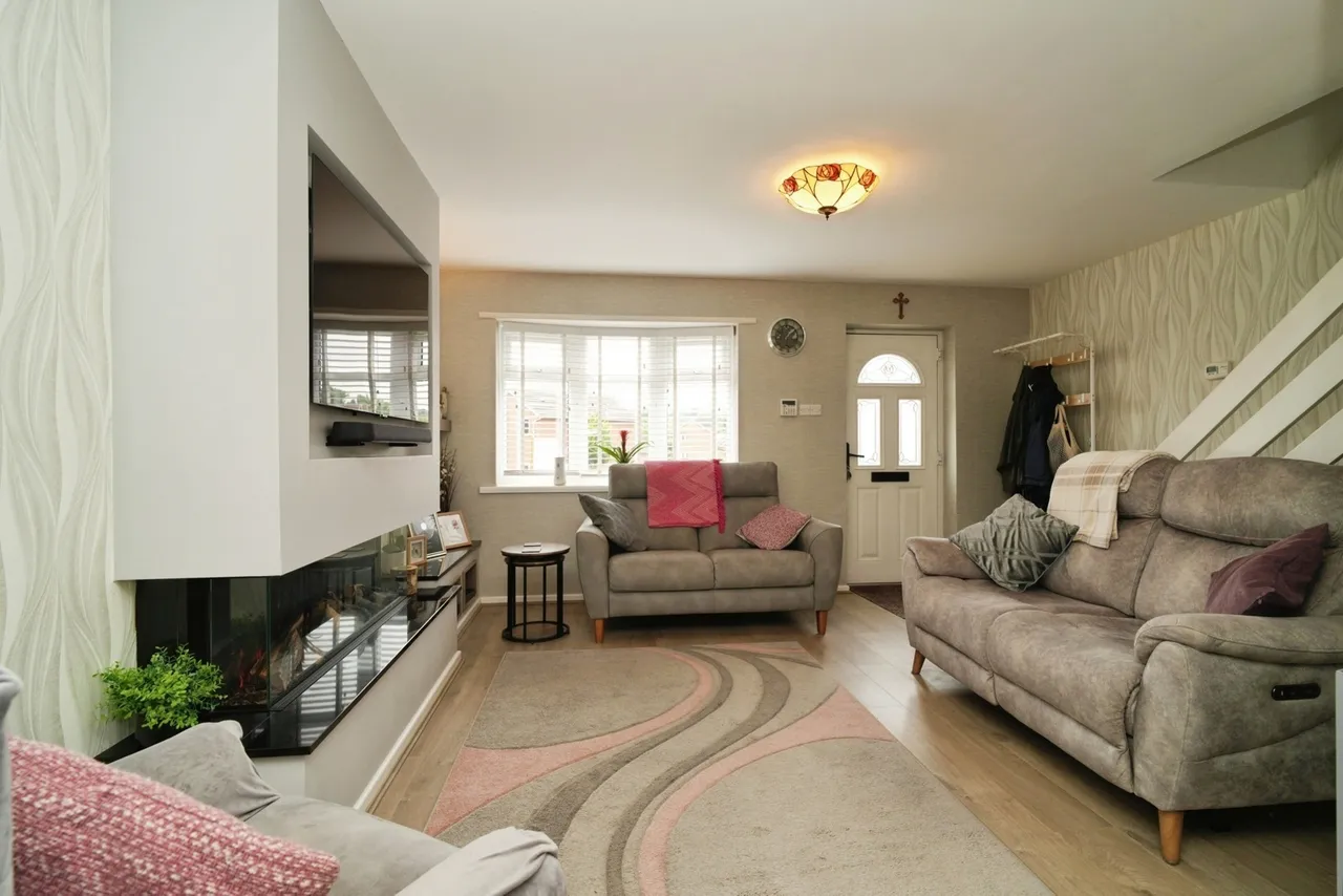 Riverside Drive, Radcliffe, Manchester, Greater Manchester, M26, photo 3
