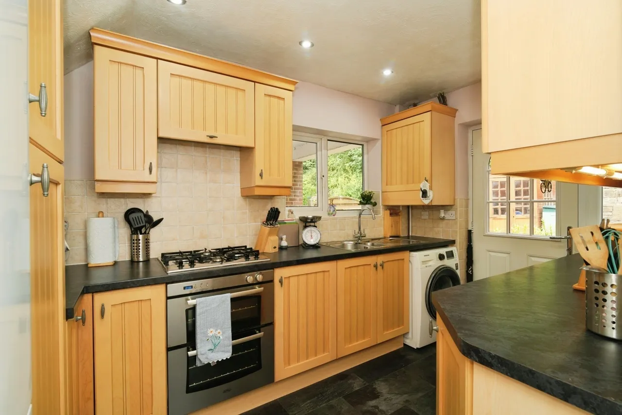 Riverside Drive, Radcliffe, Manchester, Greater Manchester, M26, photo 5