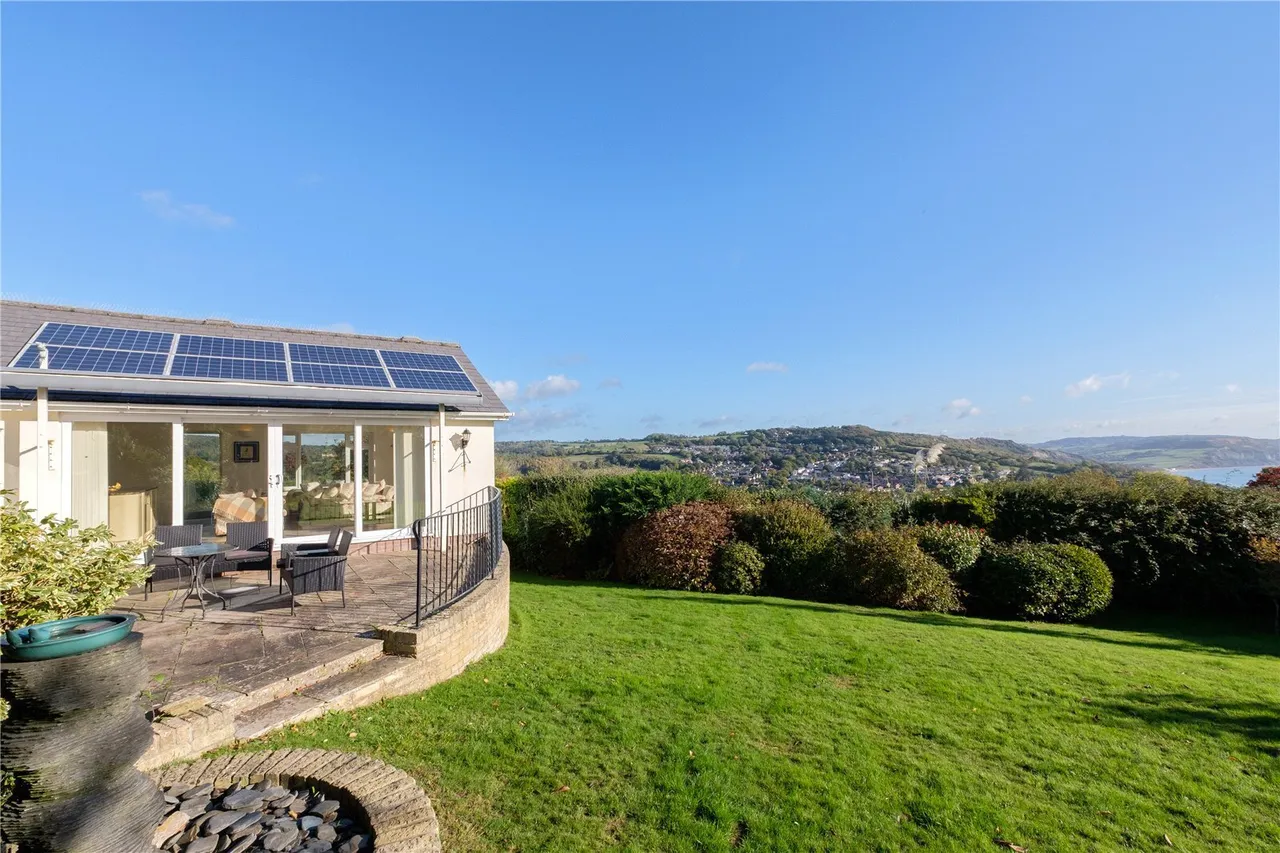 Clappentail Lane, Lyme Regis, DT7, photo 17