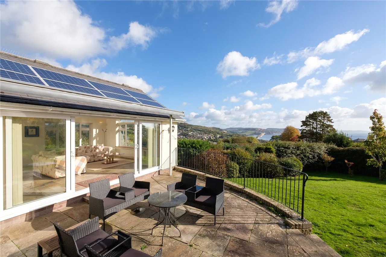 Clappentail Lane, Lyme Regis, DT7, photo 8