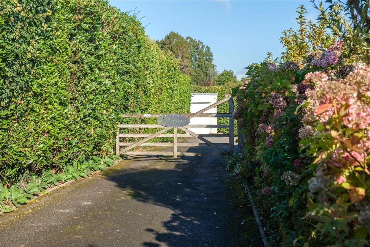 Clappentail Lane, Lyme Regis, DT7, photo 44