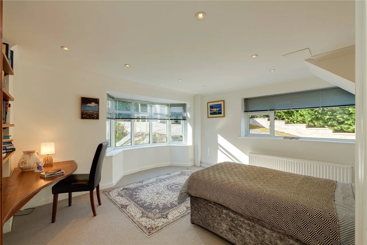 Clappentail Lane, Lyme Regis, DT7, photo 29