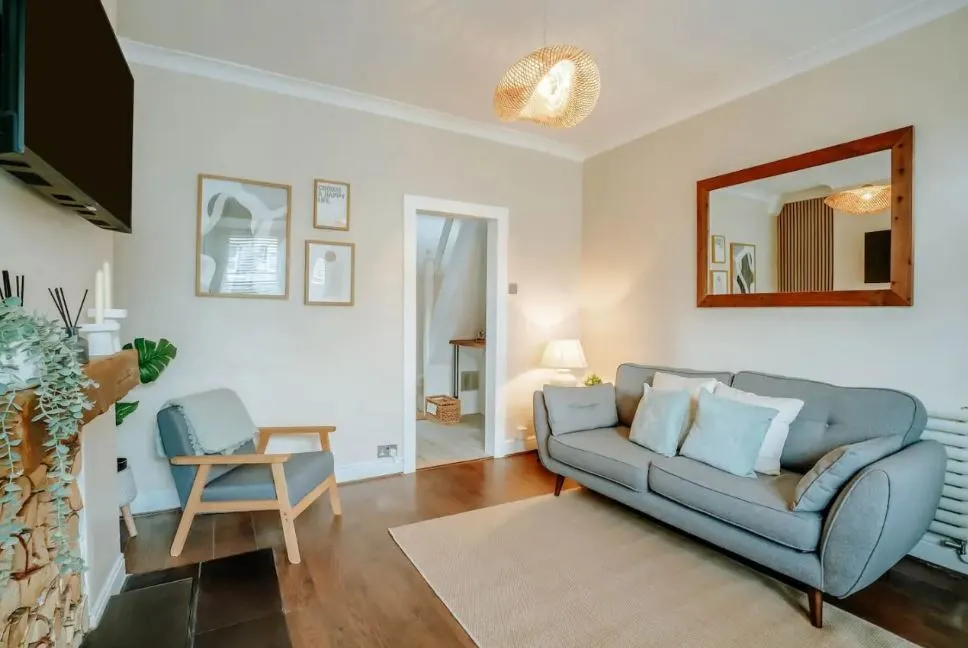 Mayfield Grove, HARROGATE, photo 3