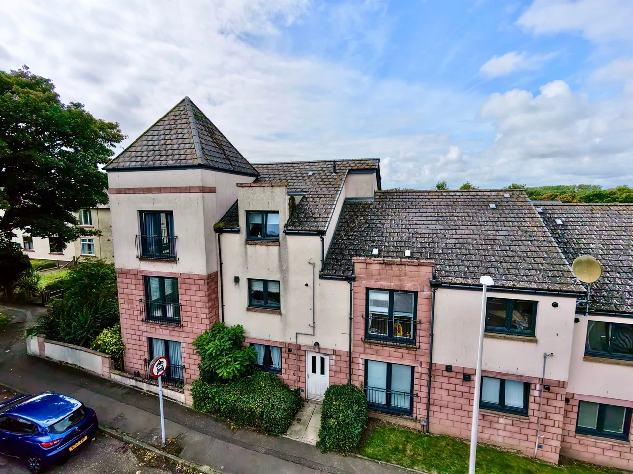 2 bed flat for sale — Cairnie Loan, Arbroath, DD11 4DT