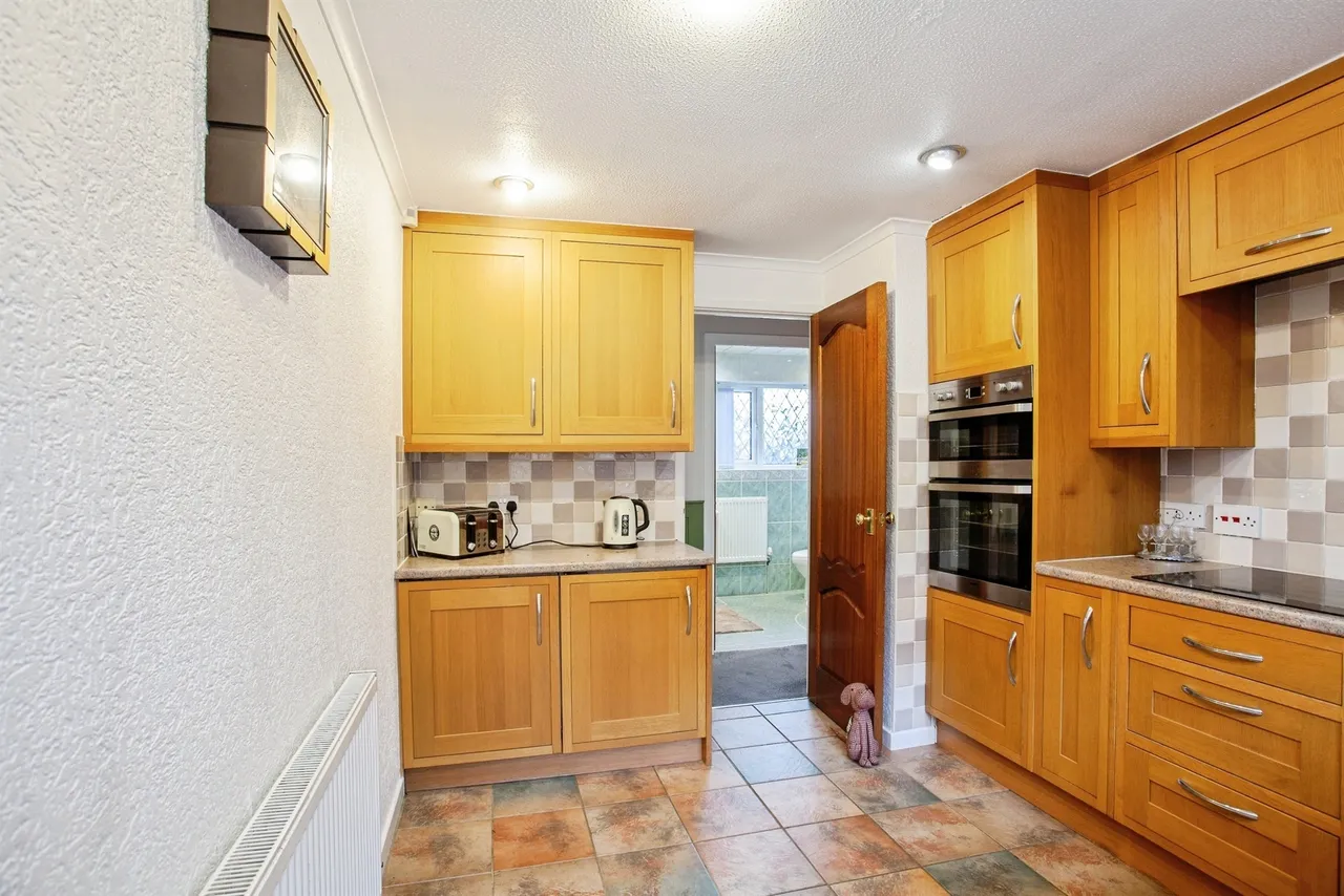 Billingley Drive, Thurnscoe, S63, photo 12