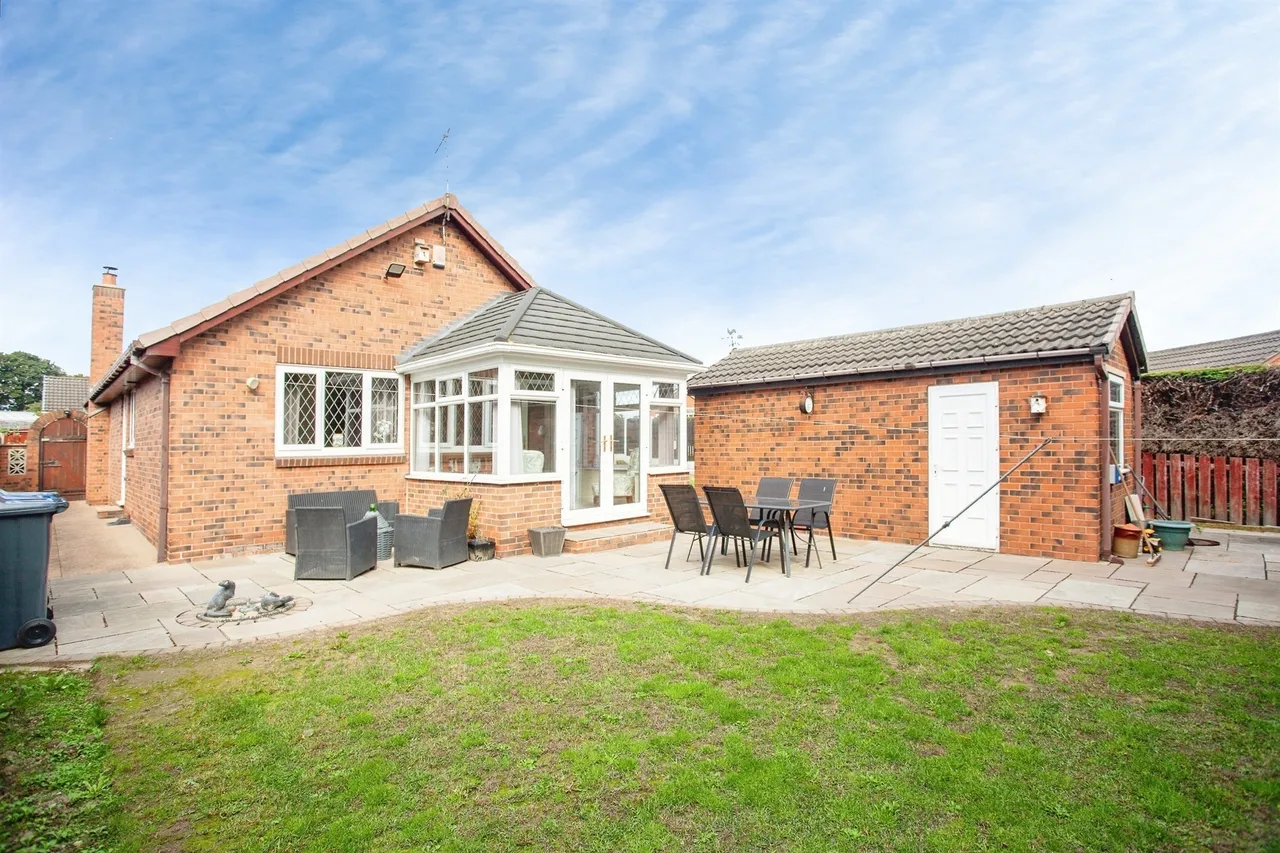 Billingley Drive, Thurnscoe, S63, photo 23
