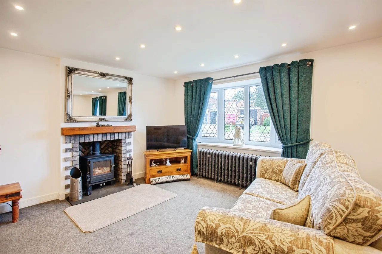 Billingley Drive, Thurnscoe, S63, photo 6