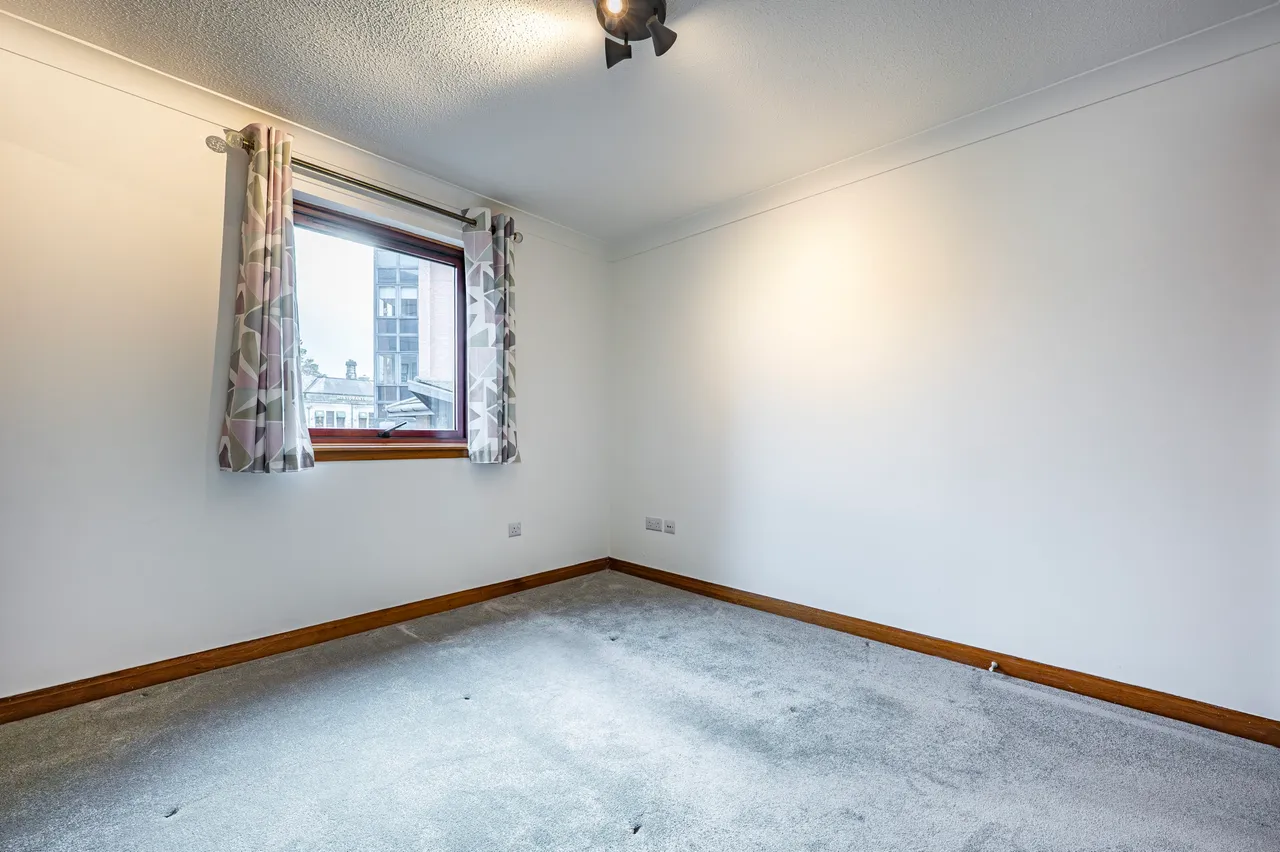 Fenwick Place, Giffnock, G46, photo 12