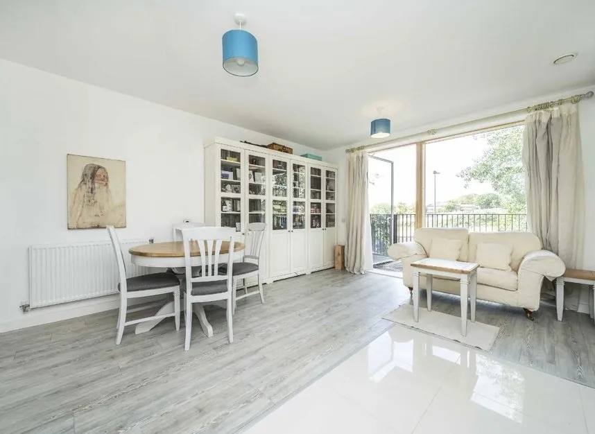 1 bed flat for sale, Regiment Hill, Mill Hill, NW7