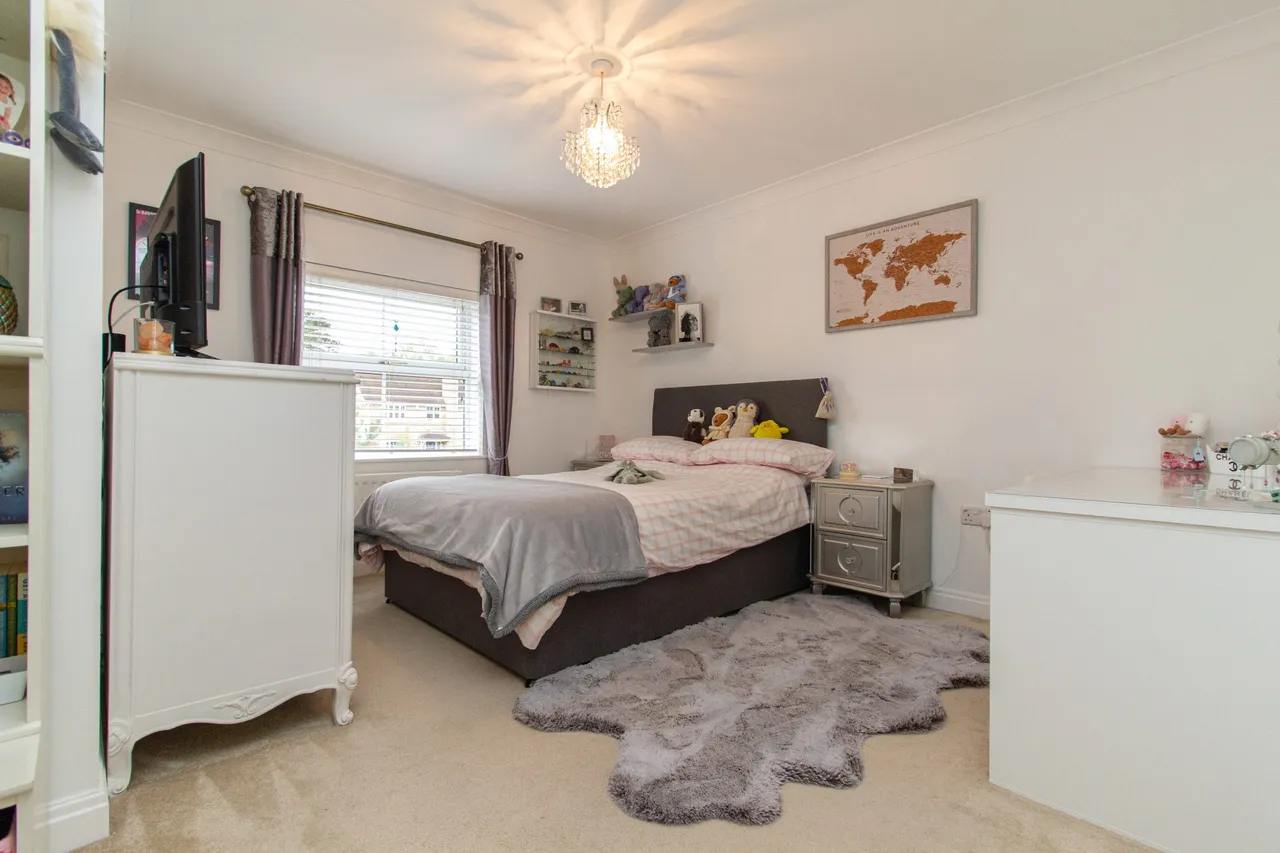 Upton Grey Drive, Fleet, GU51 1EG, photo 11