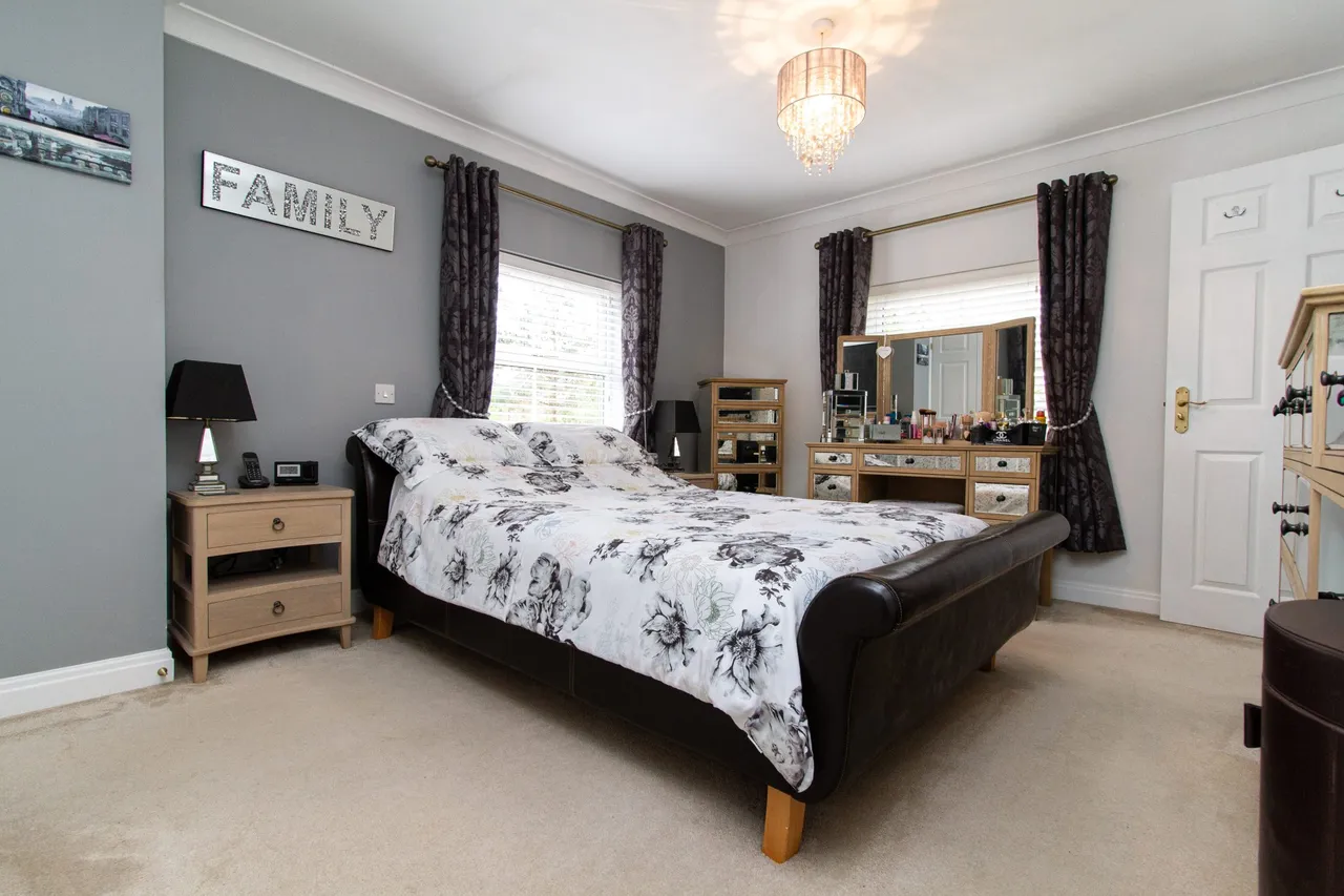 Upton Grey Drive, Fleet, GU51 1EG, photo 8