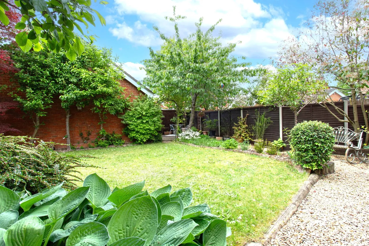 Upton Grey Drive, Fleet, GU51 1EG, photo 15
