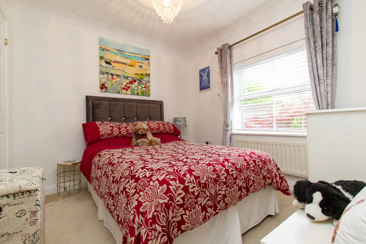 Upton Grey Drive, Fleet, GU51 1EG, photo 12