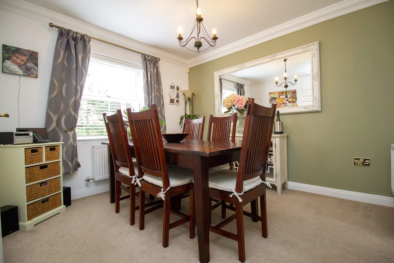 Upton Grey Drive, Fleet, GU51 1EG, photo 5