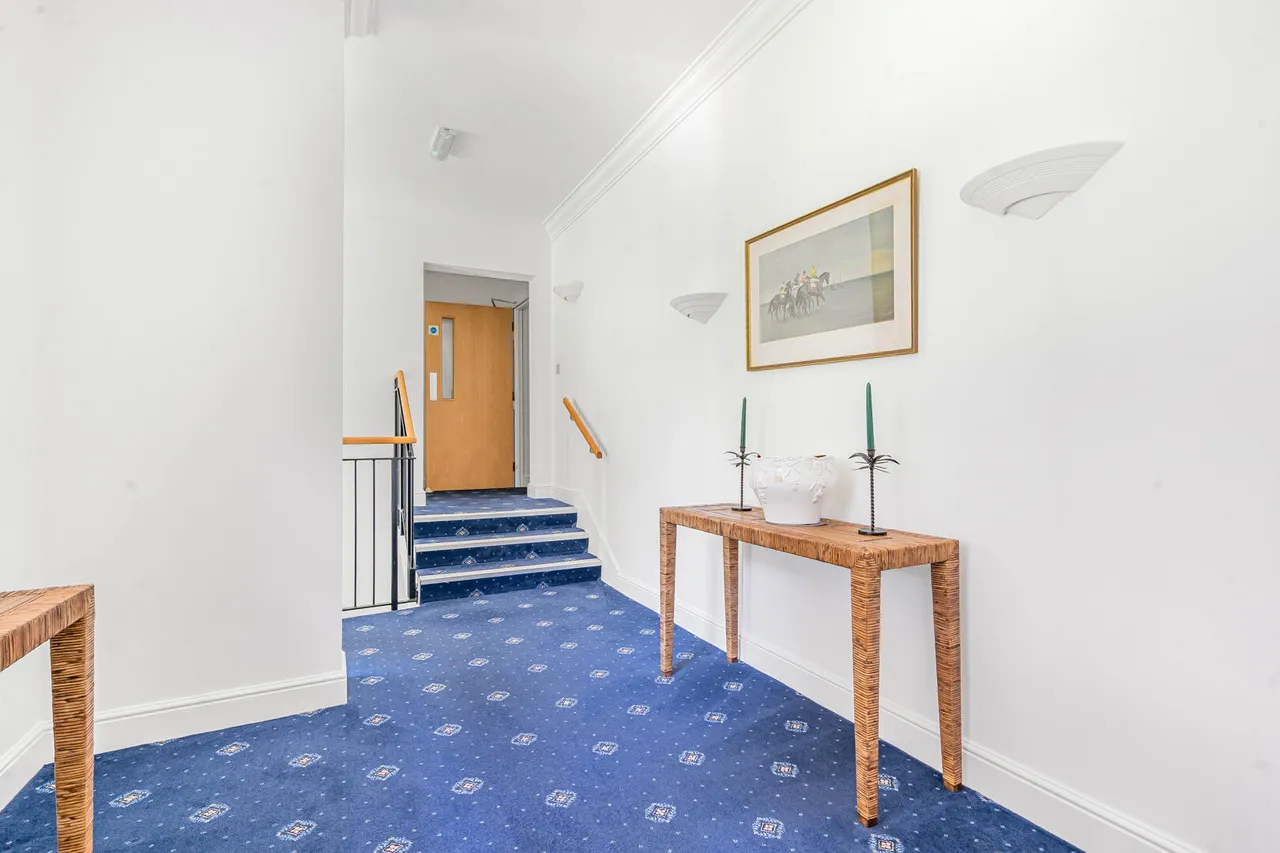 Bury Road, Newmarket, CB8, photo 16