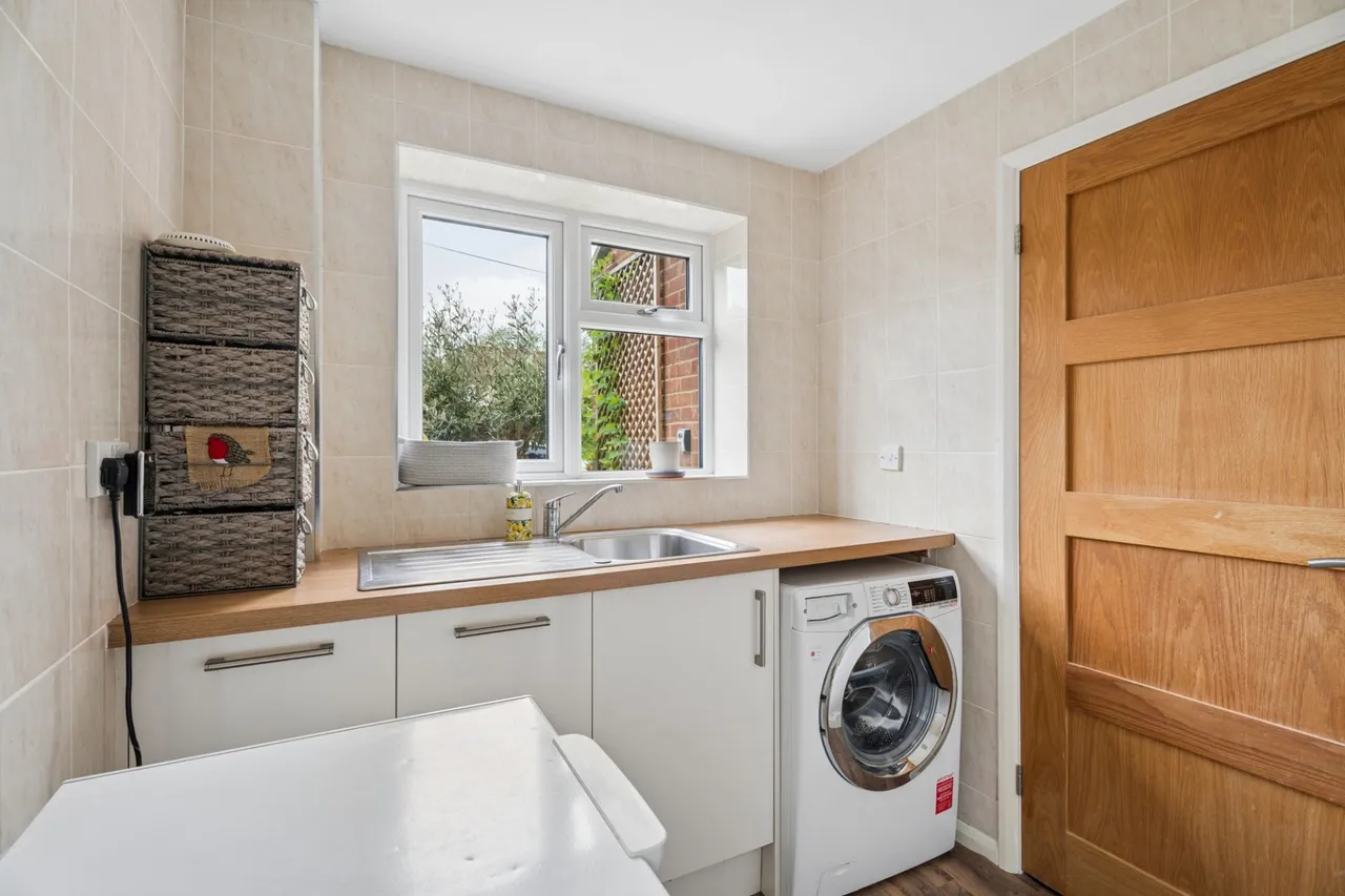 Clarendon Road, Prestwood, HP16, photo 8