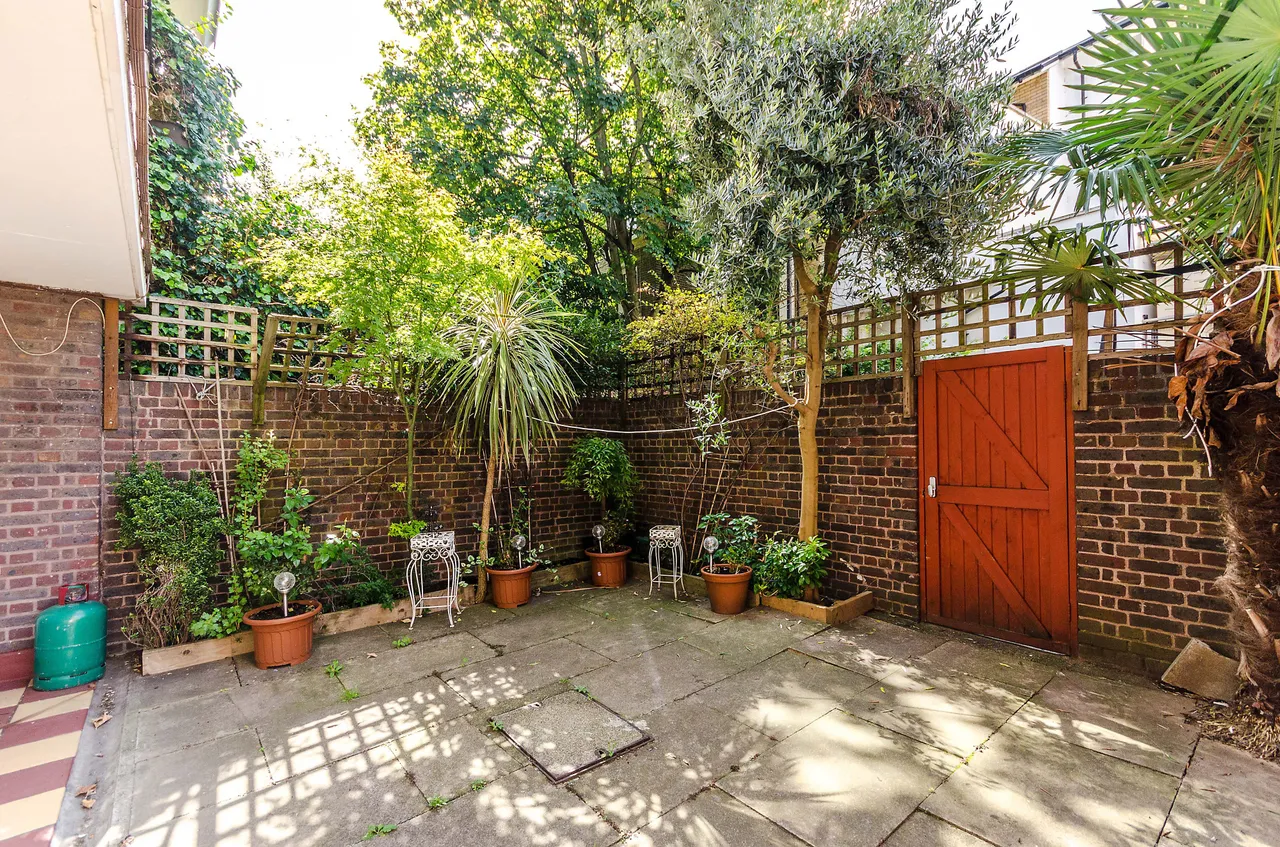 Flat 9, 62 Finborough Road, London, photo 5