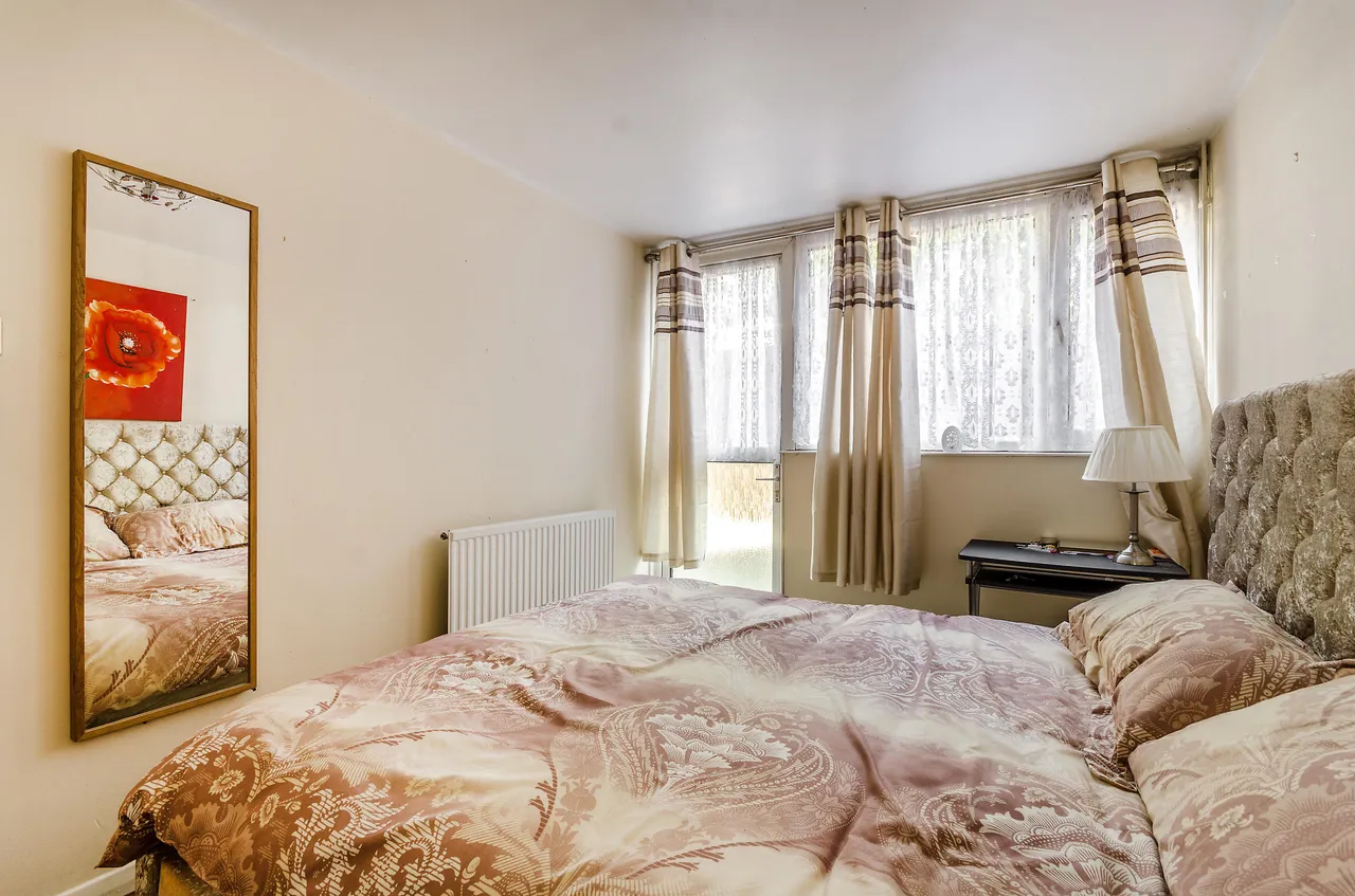 Flat 9, 62 Finborough Road, London, photo 9