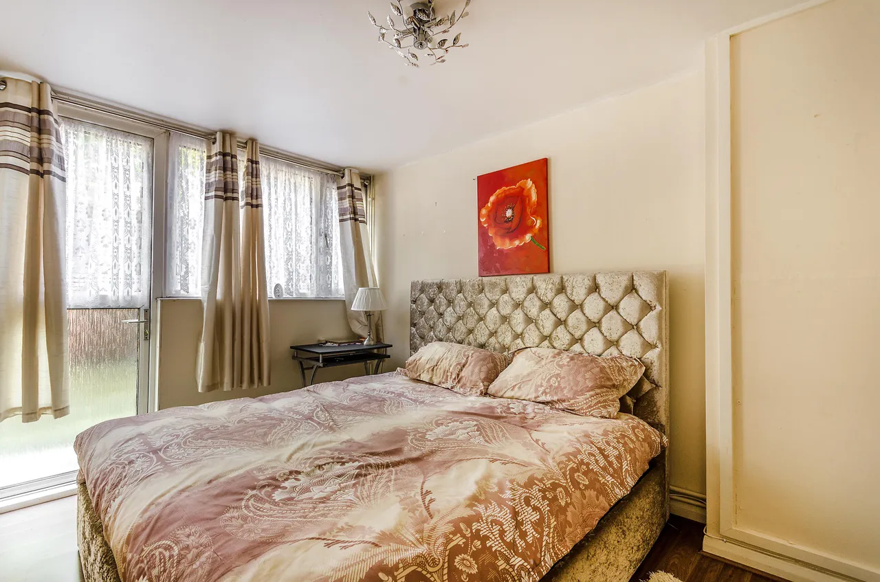 Flat 9, 62 Finborough Road, London, photo 3
