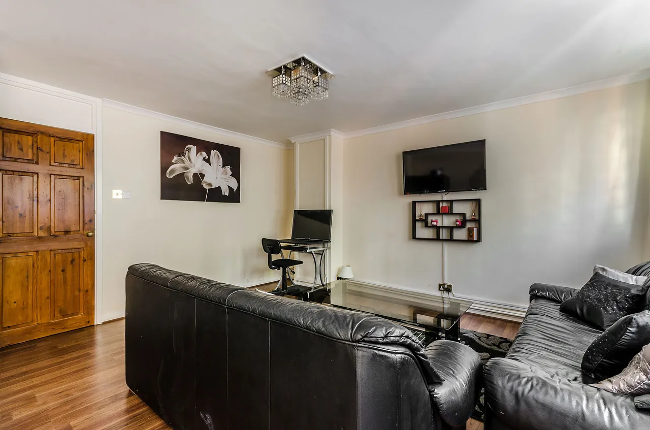 Flat 9, 62 Finborough Road, London, photo 11