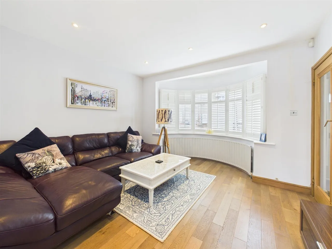 Seaton Gardens, Ruislip, HA4 0AX, photo 2