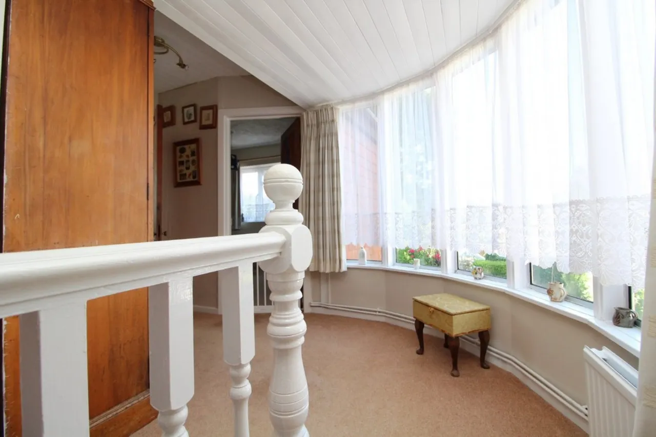 Springfield Road, Ashford, TW15, photo 23