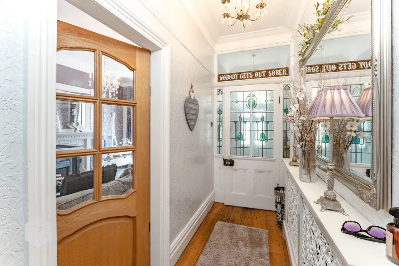 Bury Road, Bolton, BL2 6PB, photo 18