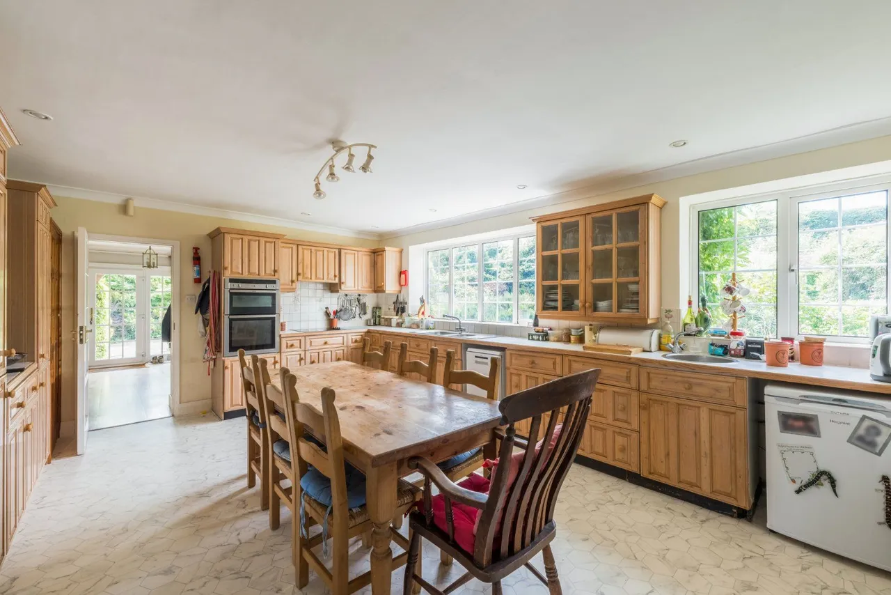 Court-At-Street, Hythe, Kent, CT21 4PE, photo 6