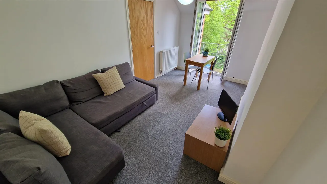 Withington Road, Whalley Range, M16, photo 3