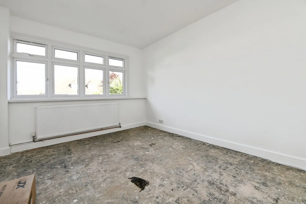 Eastern Road, RAYLEIGH, Essex, SS6, photo 10